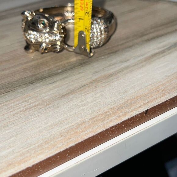 VINTAGE BANANA REPUBLIC GOLD TONE RHINESTONE TIGER CAT JAGUAR BRACELET SIGNED BR - Picture 10 of 13